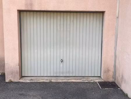 à louer garage