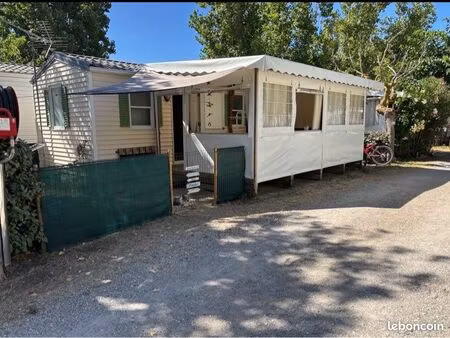 mobil-home 2 chambres avec terrasse fermeée