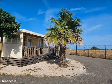 mobil-home vias face à la mer