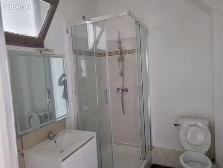 t3 de 53m2 - centre ville de béziers 39000 euros  négociable