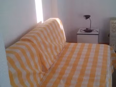 location meublée appartement 1 pièce 18 m² à chambery (73000)  468 €