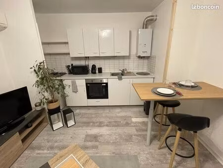 studio centre ville la grande motte