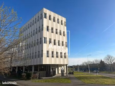 bureaux 577 m²