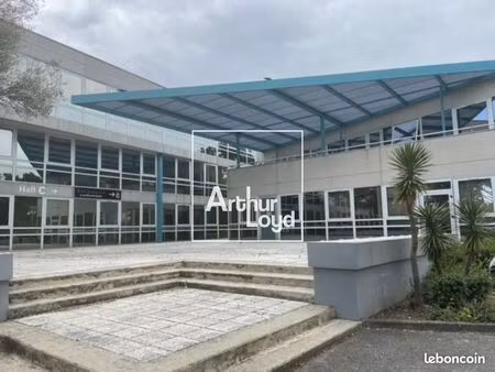 bureaux 385 m²