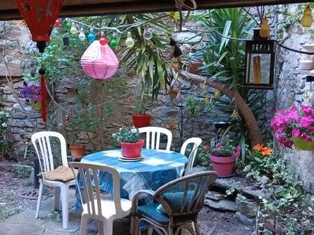 maison avec patio