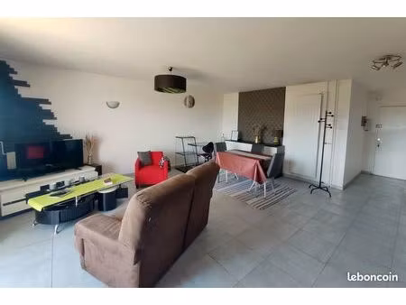 t2 meublé 60m2 avec balcon blagnac
