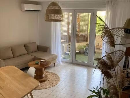 appartement t2 de 45 m² dans résidence avec piscine