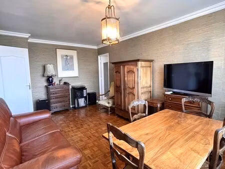 appartement t3 lumineux à 10 min de la gare | box et cave inclus