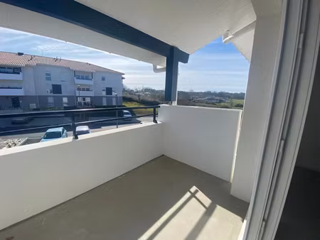 location appartement 1 pièce 45.8 m² à dax (40100)  594 €