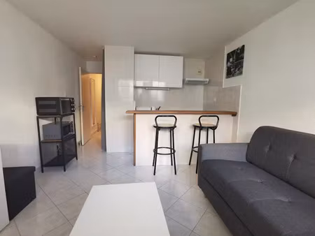 location meublée appartement 1 pièce 24.85 m² à montpellier (34000)  593 €