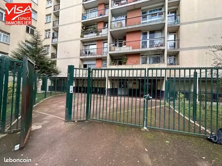 appartement 4 pièces 77 m²