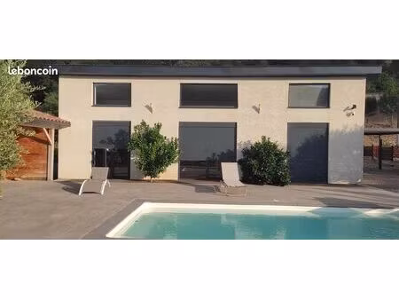 maison récente - 4 pièces - 102m²