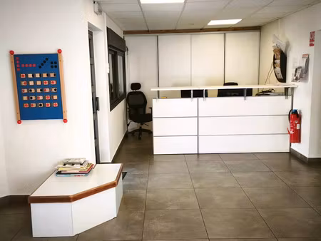 vente locaux professionnels 3 pièces 103 m² à saint pierre (97410)  480 000 €