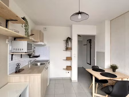 location meublée appartement 1 pièce 16 m² à marseille 14ème (13014)  680 €