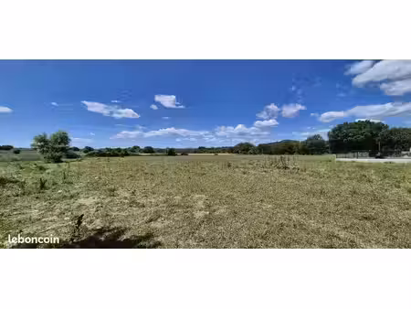 terrain 3615 m² saussines