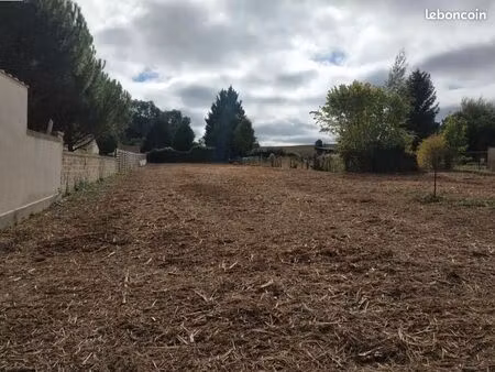 terrain 1 464 m² chaussy