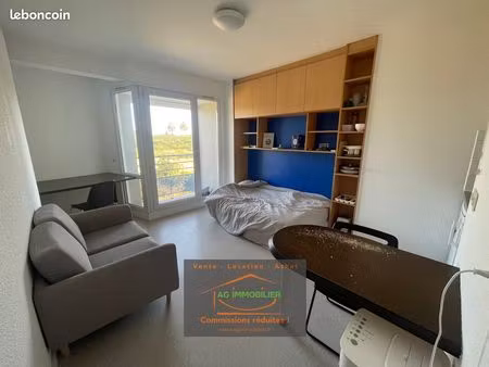 studio 1 pièce 20 m²