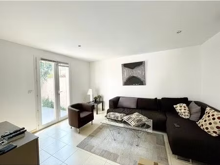 villa 4 pièces 83 m²