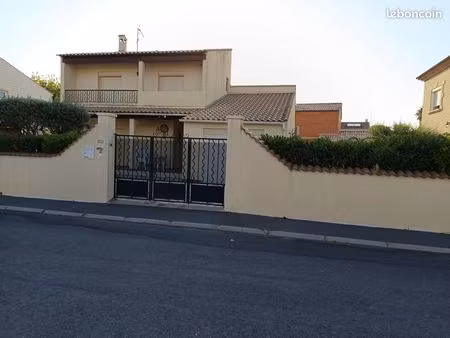 villa au calme proche centre ville