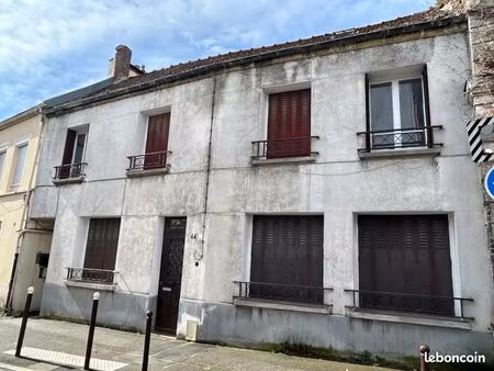 maison 7 pièces 140 m²