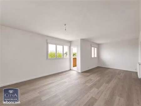 appartement 4 pièces 90 m²