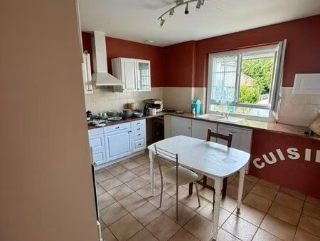 à louer maison t4 de 120m2 avec petit garage et terrasse