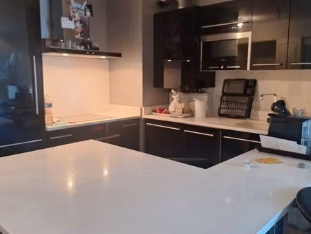 loue t2 meublé