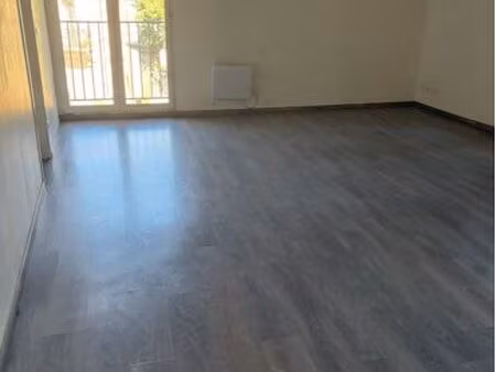 à louer appartement t 4