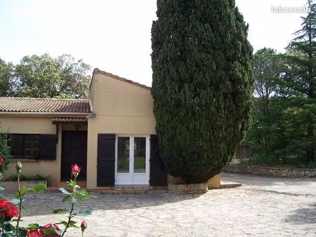location villa f3