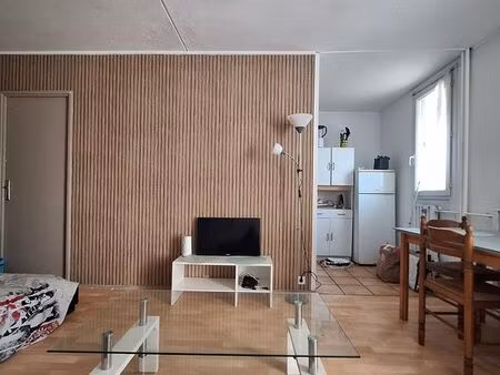 studio 30m2 meublé 780 euros