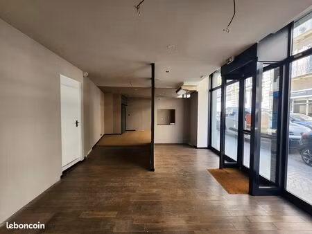 local commercial 110 m² béziers