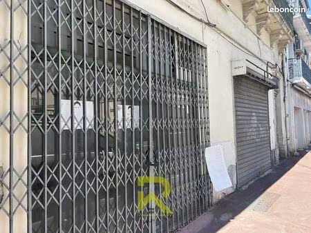 local commercial 160 m² béziers