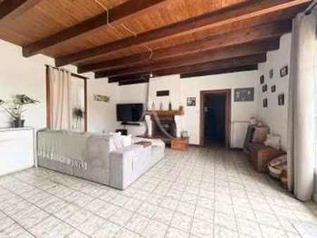 vente maison à nalliers (85370) : à vendre / 155m² nalliers