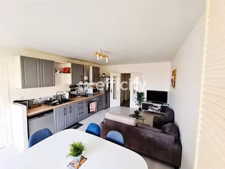 appartement 6 pièces - 104 m²