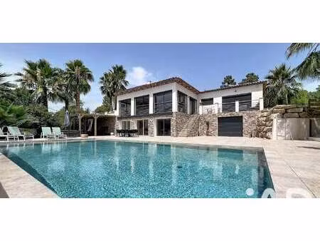 maison avec piscine et terrasse la bouverie - roquebrune-sur-argens (83)