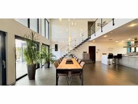 villa avec piscine et jardin gundolsheim (68)