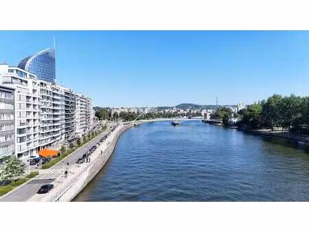 quai de rome ( liège ) : magnifique surface commerciale idéa