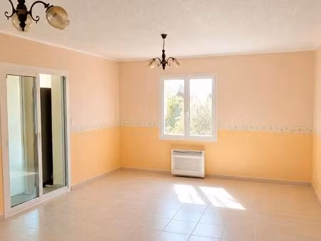 une opportunité à ne pas manquer: découvrez cette magnifique maison.