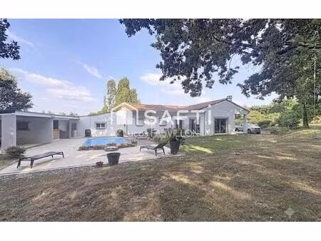 maison 190 m2  piscine