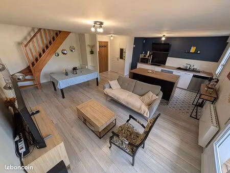 bel appartement duplex t4 de 81 m² (89 m² au sol) avec balcon et garage