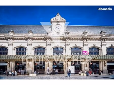 local commercial 77 m² bordeaux