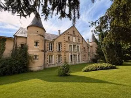 vente maison à saint-laurent-de-céris (16450) : à vendre / 542m² saint-laurent-de-céris