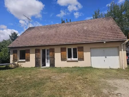 maison spacieuse à vendre à saint-maurice-sur-fessard
