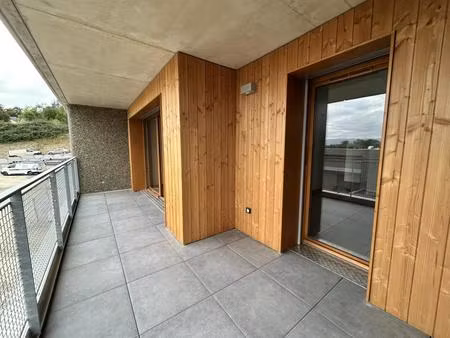 t2 neuf avec garage et cellier