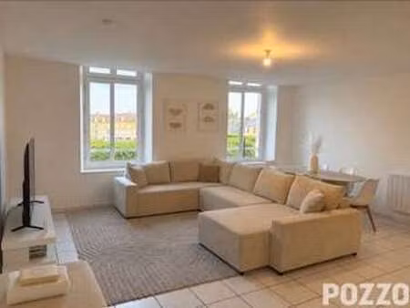 location appartement 3 pièces à bayeux (14400) : à louer 3 pièces / 72m² bayeux
