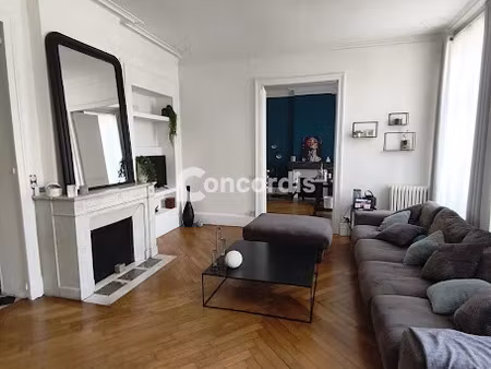 location meublée appartement 6 pièces 127.4 m² à nancy (54000)  1 590 €
