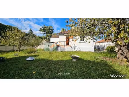 pavillon 6 pièces 64 m²