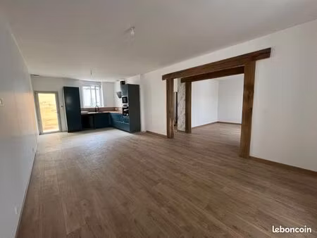 maison 5 pièces 140 m²