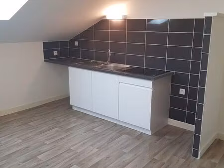 t1 langeais 23 m2 370 cc