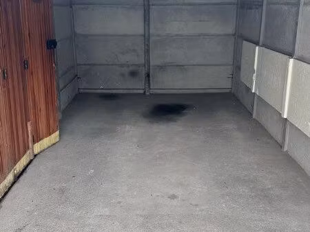 garage - box à louer